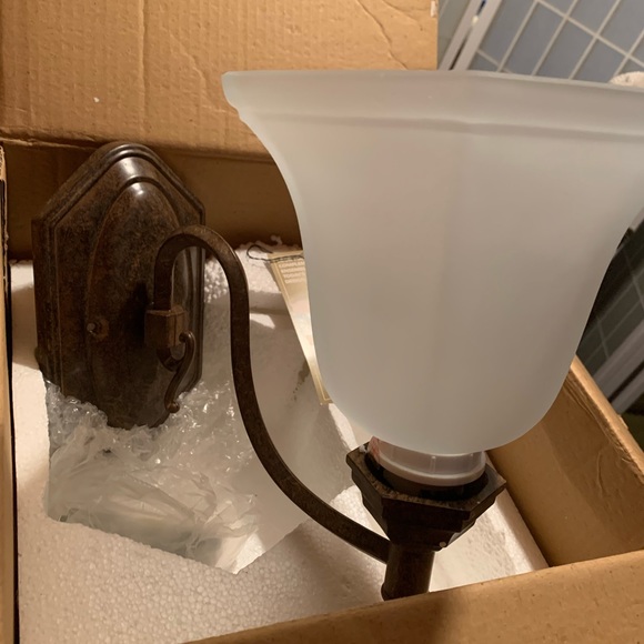 Wall Light - Picture 3 of 4